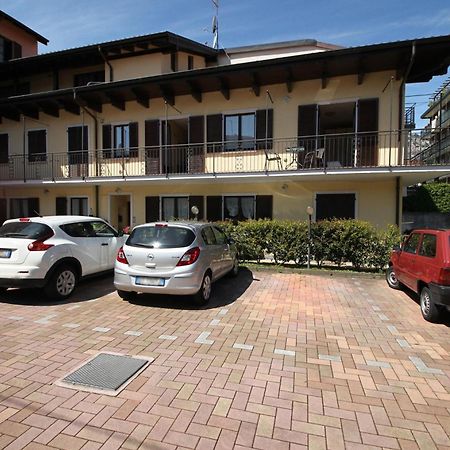Petalo Bianco 100M From Lake - Happy Rentals 巴韦诺 外观 照片