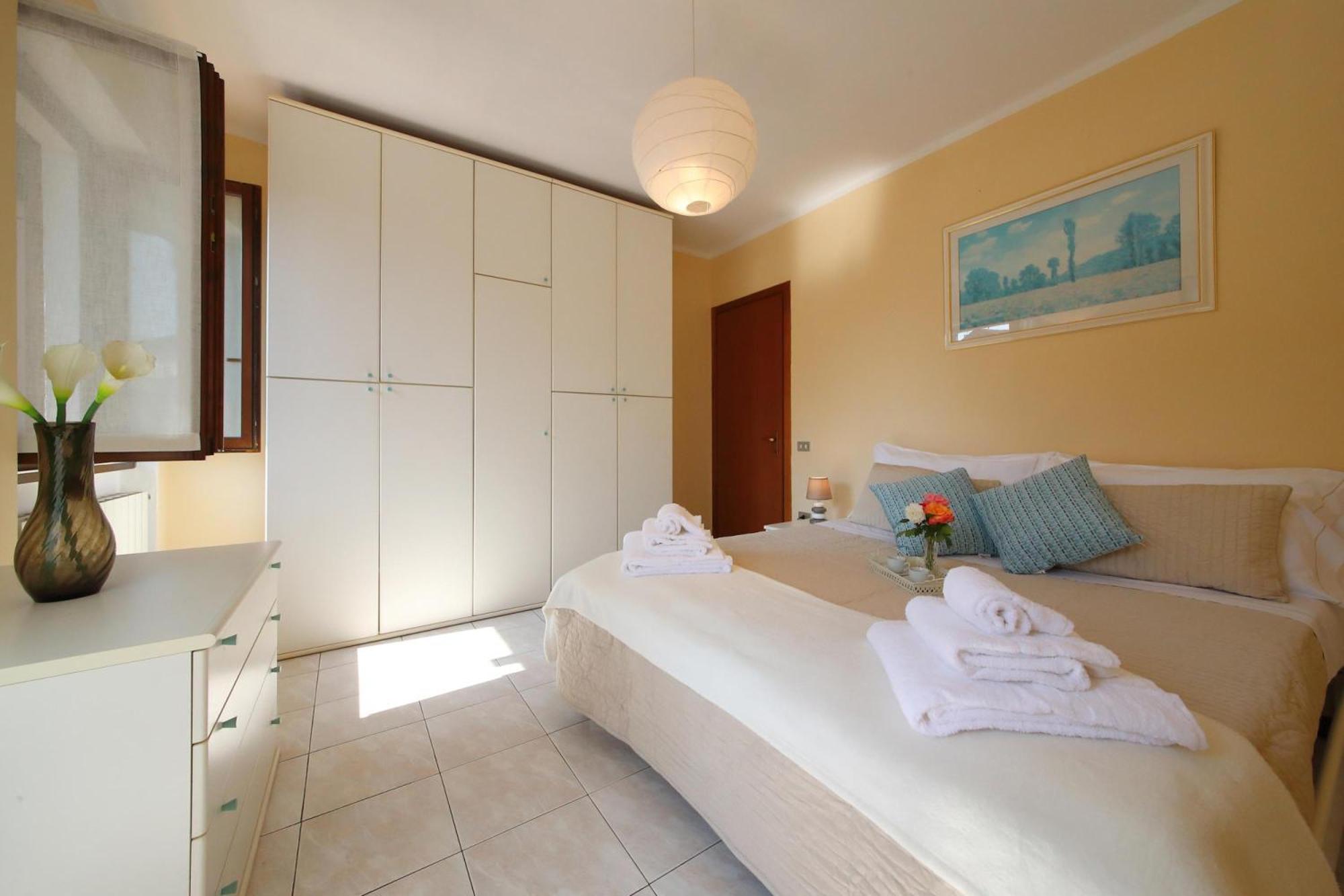 Petalo Bianco 100M From Lake - Happy Rentals 巴韦诺 外观 照片